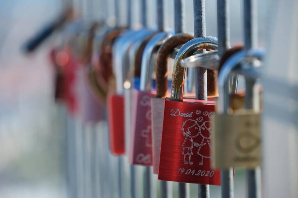 How To Enable And Use Dynamic Lock On Windows 11